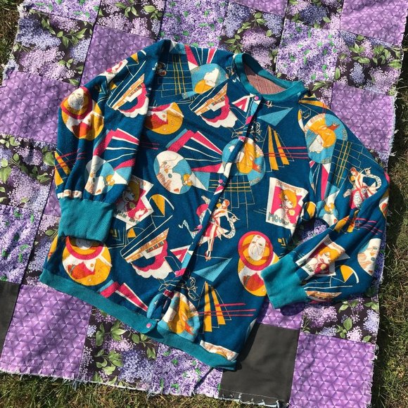 Vintage Sweaters - vtg vintage  60s 70s snap XL  print cardigan flapp